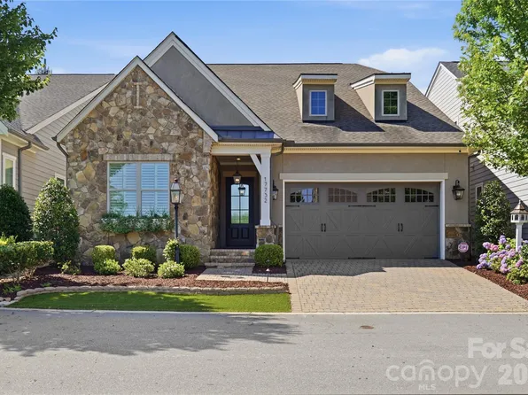 17732 Jetton Green Loop, Cornelius, NC 28031