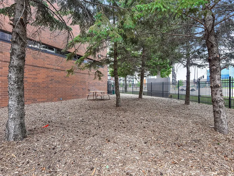 AIRE MSP Apartments — Photo 45
