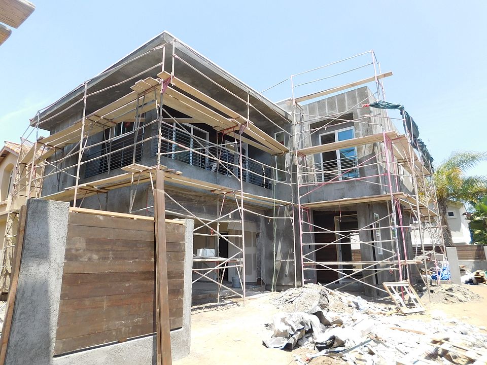 2nd image of 2313 Clark Ln #A