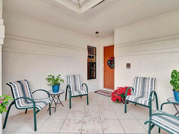4th image of 5669 Caruso Court #102