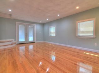 57 Rockefeller St, Randolph, MA 02368