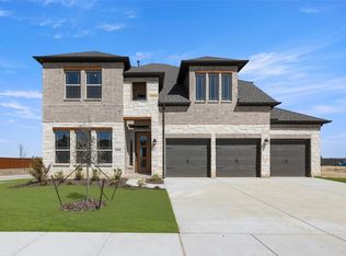 1018 Emerald Trace Dr, Justin, TX 76247