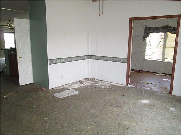 3rd image of 4821 Fm 1129