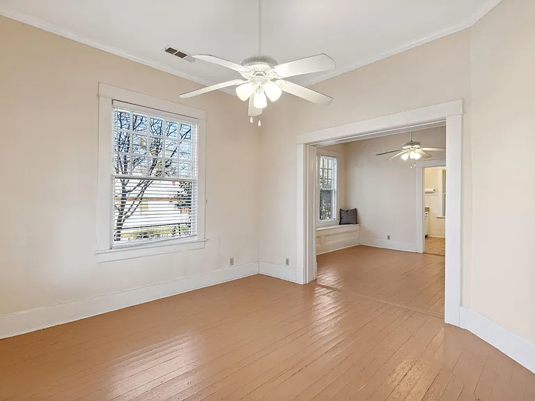 600 S Glasgow Dr — Photo 38
