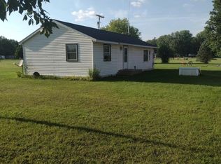 6906 Fuller Rd, Greenville, MI 48838