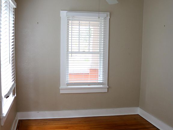 5th image of 726 Shady Lane Dr