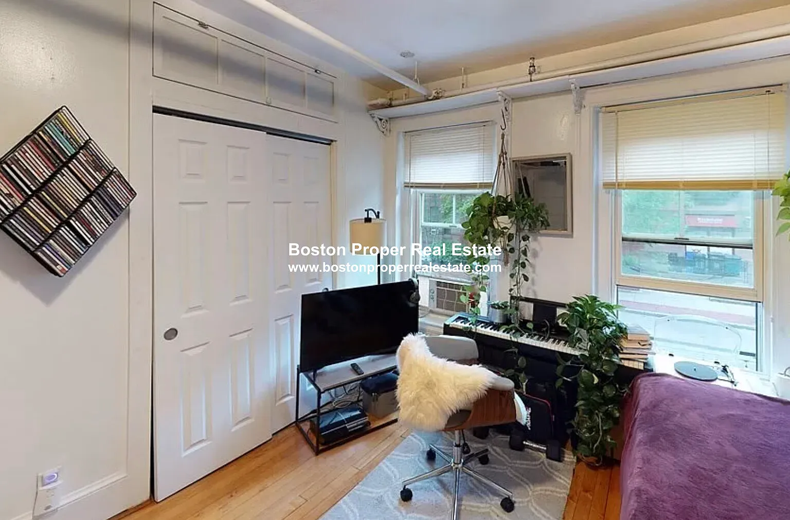 Studio, 330 sqft, $2,200 — Photo 4