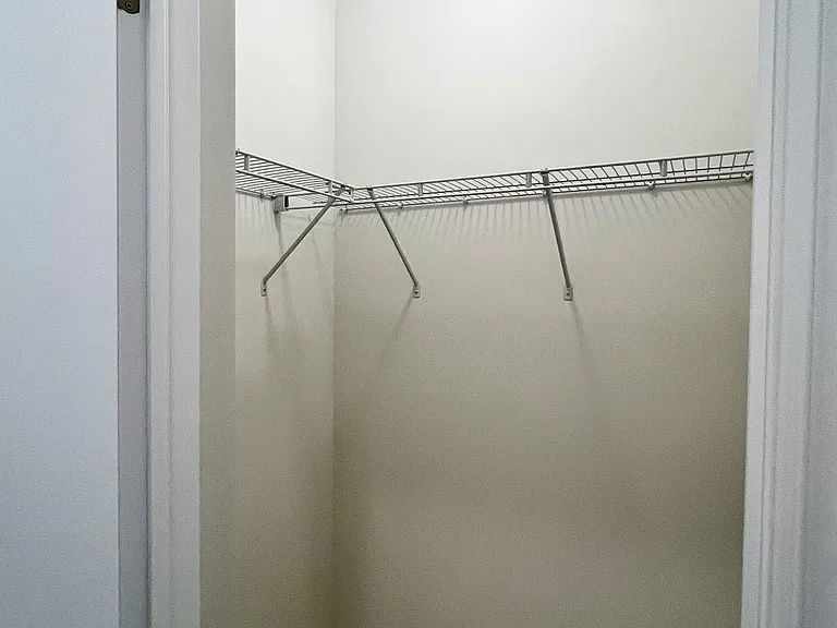 24 Hylton Dr — Photo 5