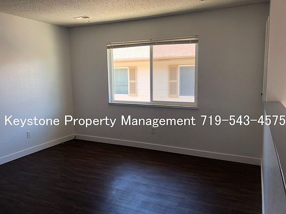4th image of 26 Montebello Rd #B