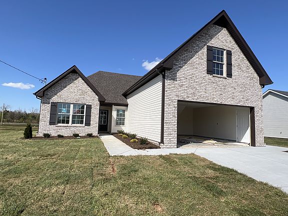5th image of 204 Meadowbrook Dr Lot 45