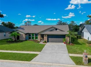 2614 Crestfield Dr, Valrico, FL 33596