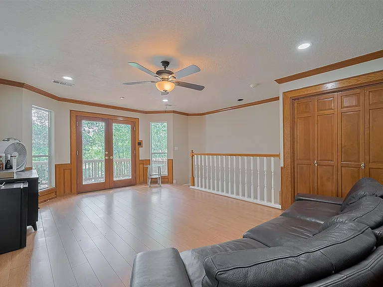 1123 Horseshoe Dr — Photo 29