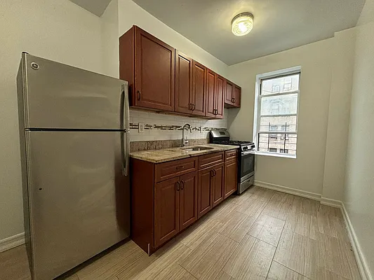 Rented by Bruma Realty LLC | media 3