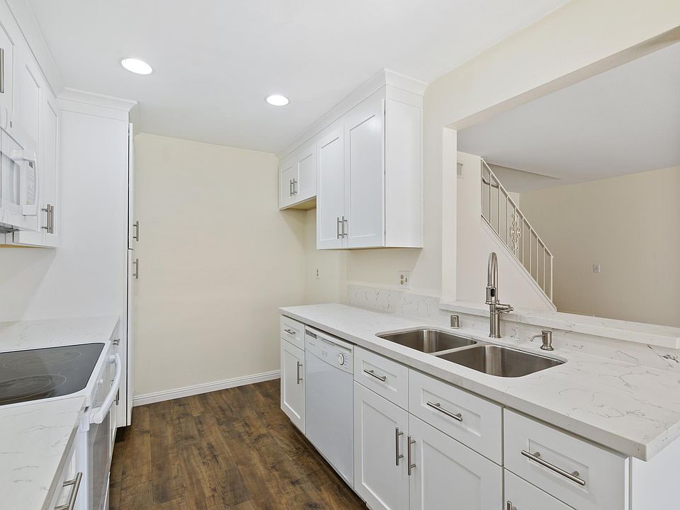 1st image of 1219 Landsburn Cir