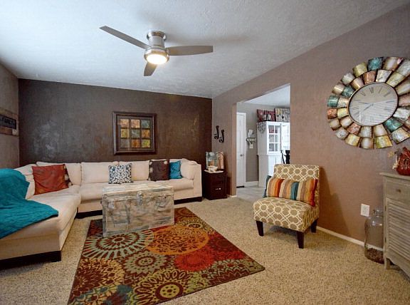 2nd image of 428 Berrett Ave