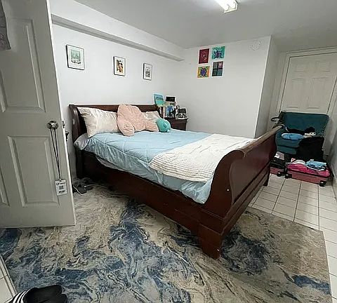 3rd image of 125 Chester St APT 1