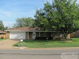 1505 Carolina St, Graham, TX 76450