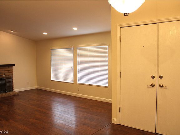 4th image of 1518 Irene Dr