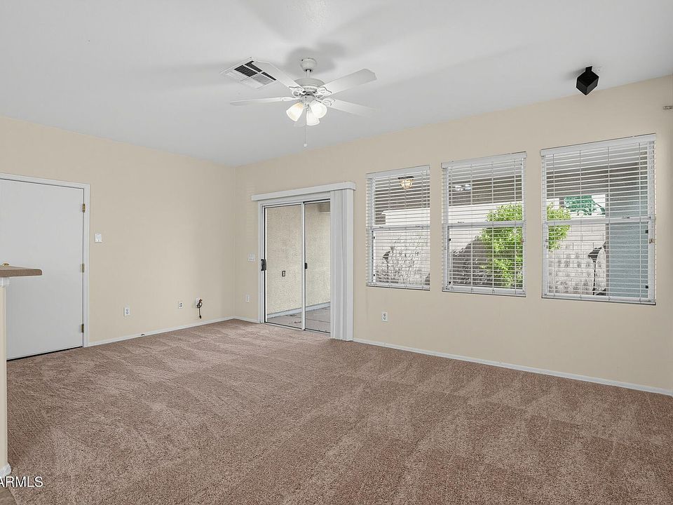 1st image of 3026 W Ferruccio Pl