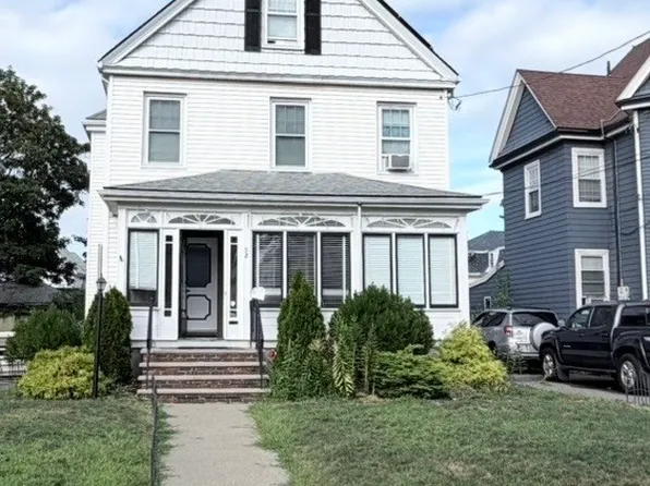 58 Pleasant St, Revere, MA 02151
