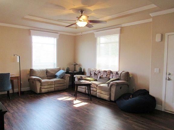 3rd image of 1225 Vienna Dr Spc 269