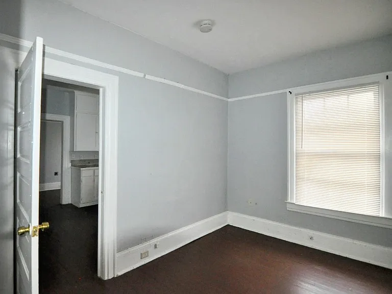2030 Madison Ave — Photo 6