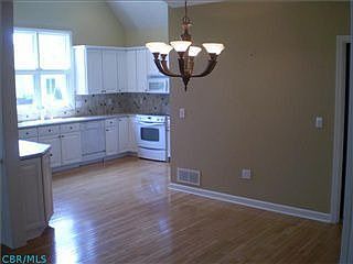 5th image of 9981 Banbury Ct