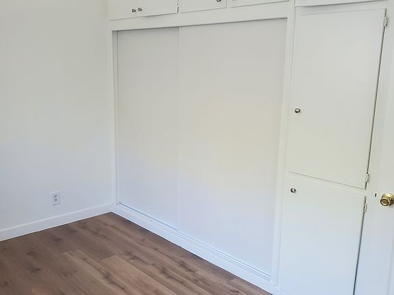 4th image of 1930 Cheremoya Ave APT D