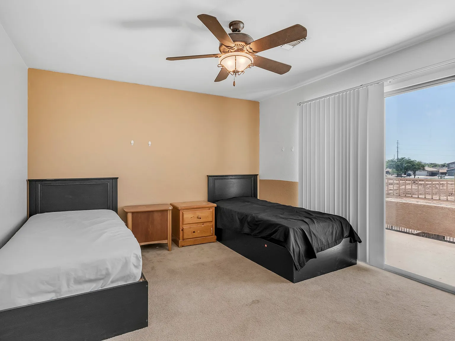 6 bed, 2678 sqft, $7,500 — Photo 3