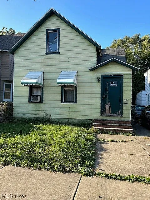 7804 Colgate Ave photo 1