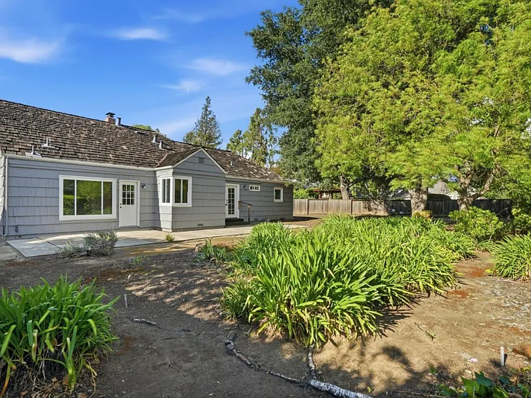 1711 William Henry Ct — Photo 2