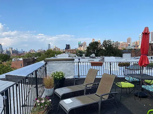 Rented by Compass | media 20