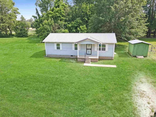 459 Locust Ave, Mc Kenzie, TN 38201