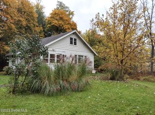 20 Schermerhorn Rd, Schenectady, NY 12306