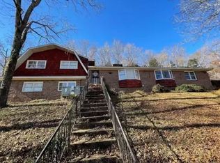 213 Hickory Hill Dr, Linden, TN 37096
