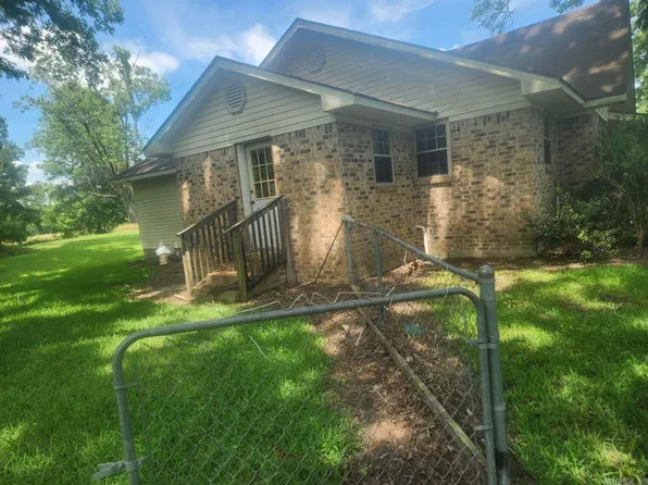 1814 E Stateline Rd, Junction City, AR 71749