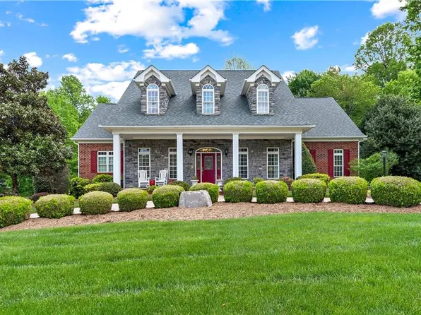 409 Wesley Park Dr, Kernersville, NC 27284