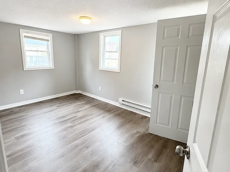 35 N Main St #1 — Photo 7