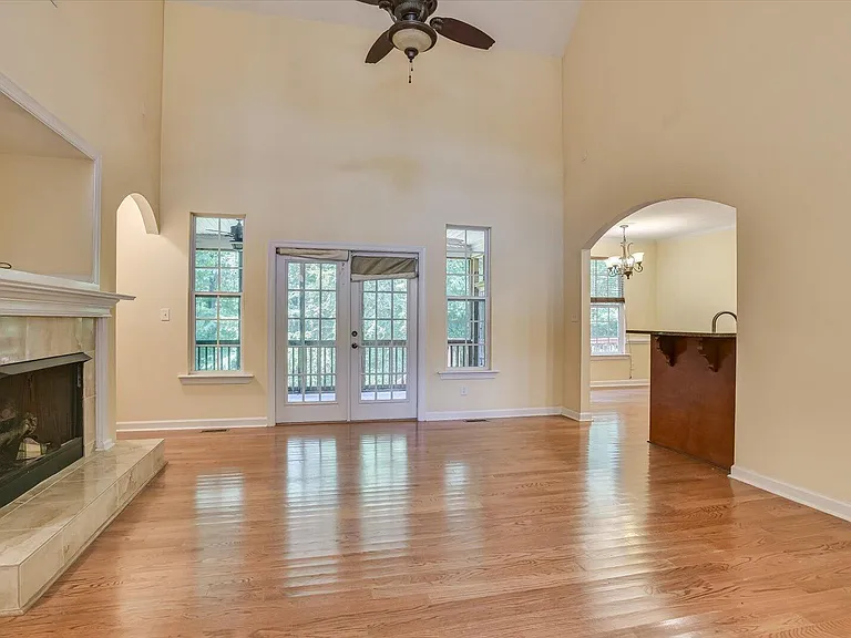 2103 Wythe Dr — Photo 11