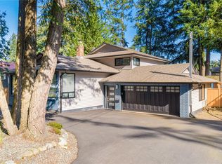 3617 Country Club Dr, Nanaimo, BC V9T 1T8