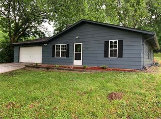 920 Loretta Dr, Arnold, MO 63010