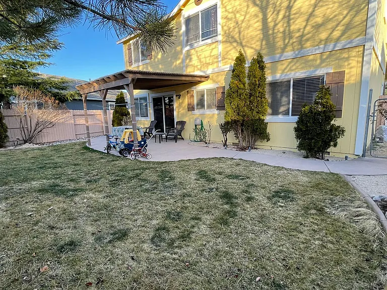 2181 Brittany Meadows Dr — Photo 16