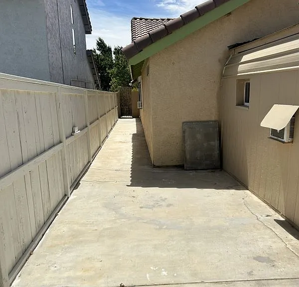 3714 Daisy St — Photo 6