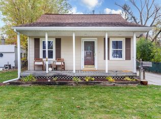 3932 Ellwood Ave, Berkley, MI