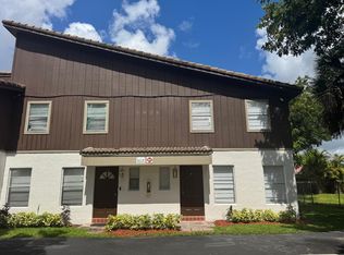 3920 Woodside Drive #14, Coral Springs, FL 33065