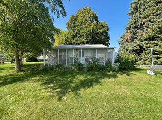 48404 Baileys Bay Rd, Corona, SD 57216