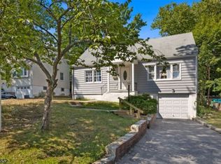 15 Sunnyside Rd, West Orange, NJ 07052