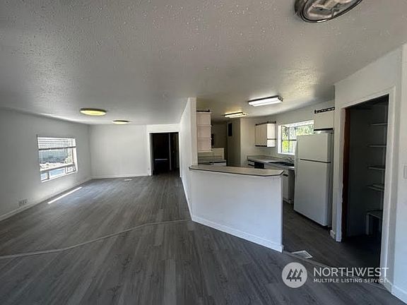 4th image of 21717 130th Street NE
