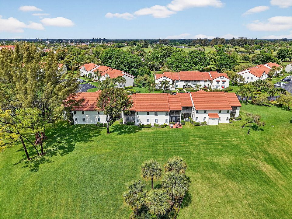 1st image of 6069 Parkwalk Drive