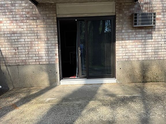 3rd image of 440 North Ave APT 197